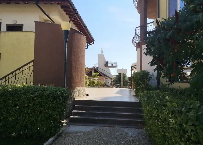 Апартаменты La Mer *