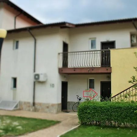 La Mer Apartment